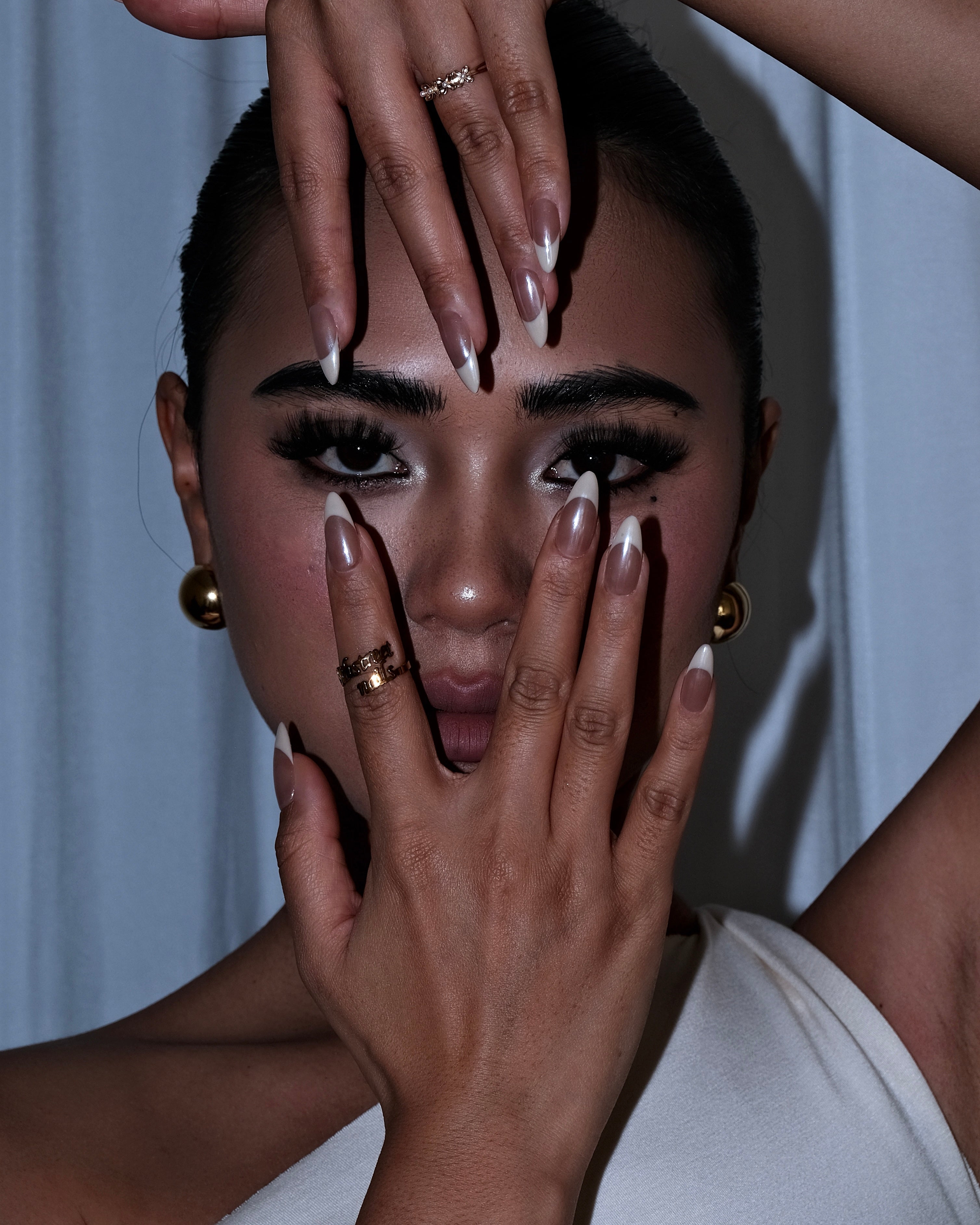 Glazed Nude French Press-On Nails – Glossy Nude Mirror Chrome